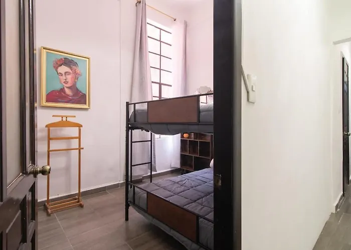 Elegant Historic 2br With Quiet Patio Walk To Zocalo Apartamento