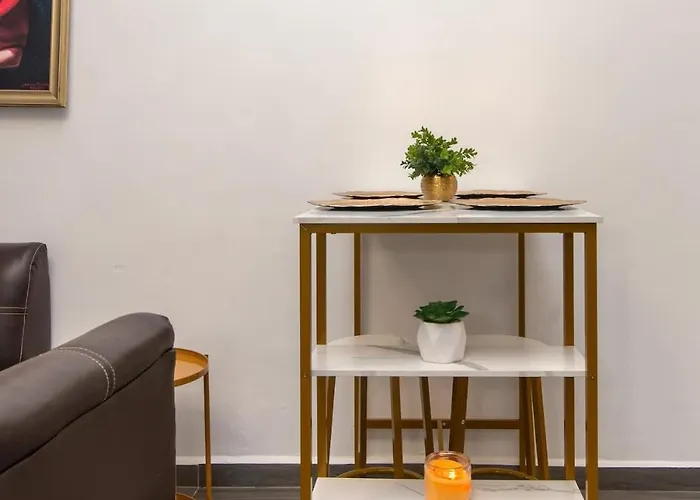 Elegant Historic 2br With Quiet Patio Walk To Zocalo *